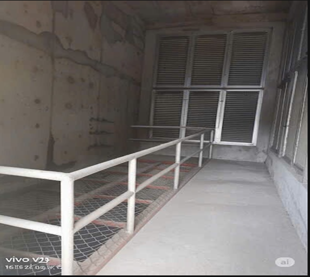 LẮP LAN CAN AN TOÀN, CHE CHẮN HỐ SÂU CHO PHÒNG THÔNG GIÓ TẠI CAO TRÌNH 232M